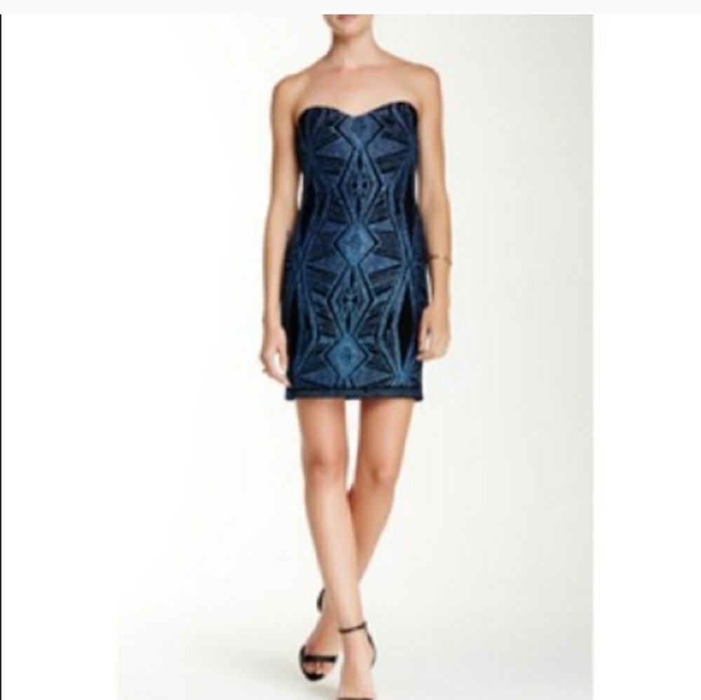 JUMP - Strapless Glittery Geo Slinky Dress